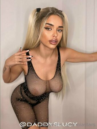 mia_stars_ / mia_stars__ / miastars / miastarsvip Nude Leaks OnlyFans  – Leaked Models