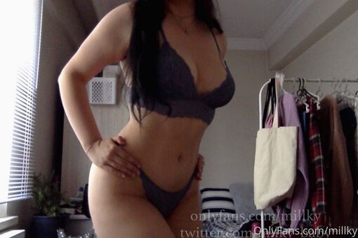 milaberry Nude Leaks OnlyFans Photo 30