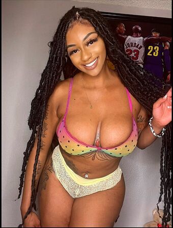 nigerianamazon Nude Leaks OnlyFans Photo 10