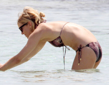 Sienna Miller Nude Leaks OnlyFans Photo 74