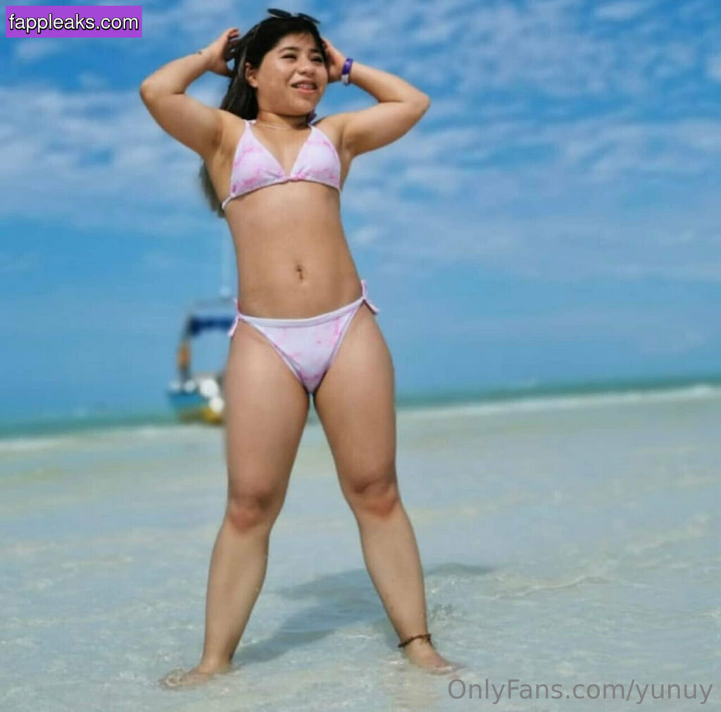 Yunuen-Yared-aka-Yunuy-aka-Kiwipeelz_0036