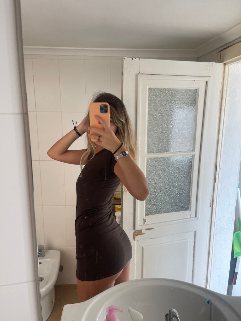 Twitch – TikTok – abrunamagalhaes – princesafofa146 – Nude