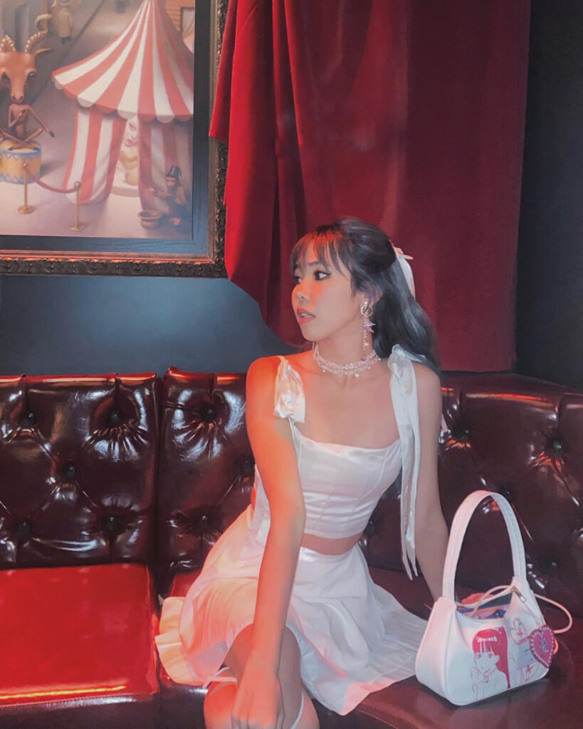 Twitch – adriahermione – Nude