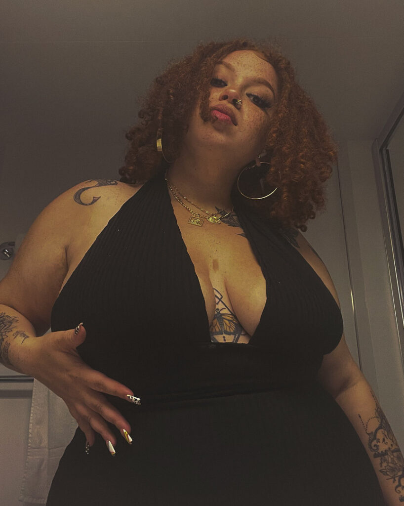 OnlyFans – BBW – Ebony – AHintOfRed – Nude