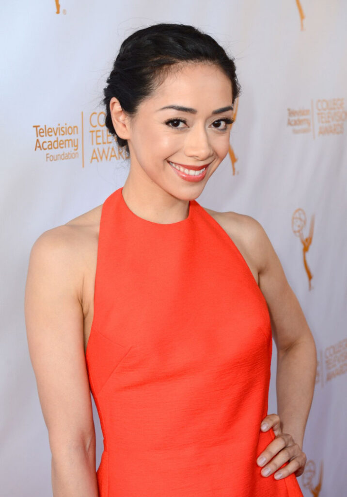 Celeb – Latina – Aimee Garcia – Nude