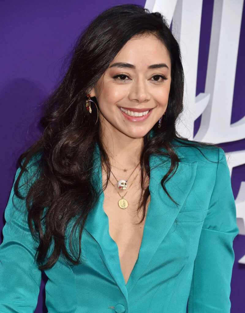 Celeb – Latina – Aimee Garcia – Nude