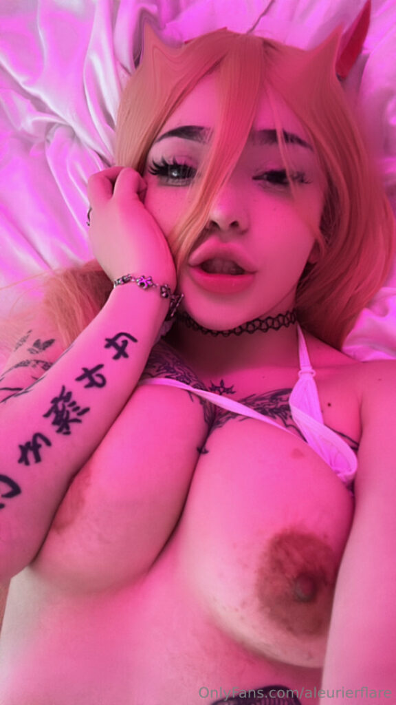 Twitch – OnlyFans – AleurierFlare / flareflare / waifuflare – Nude