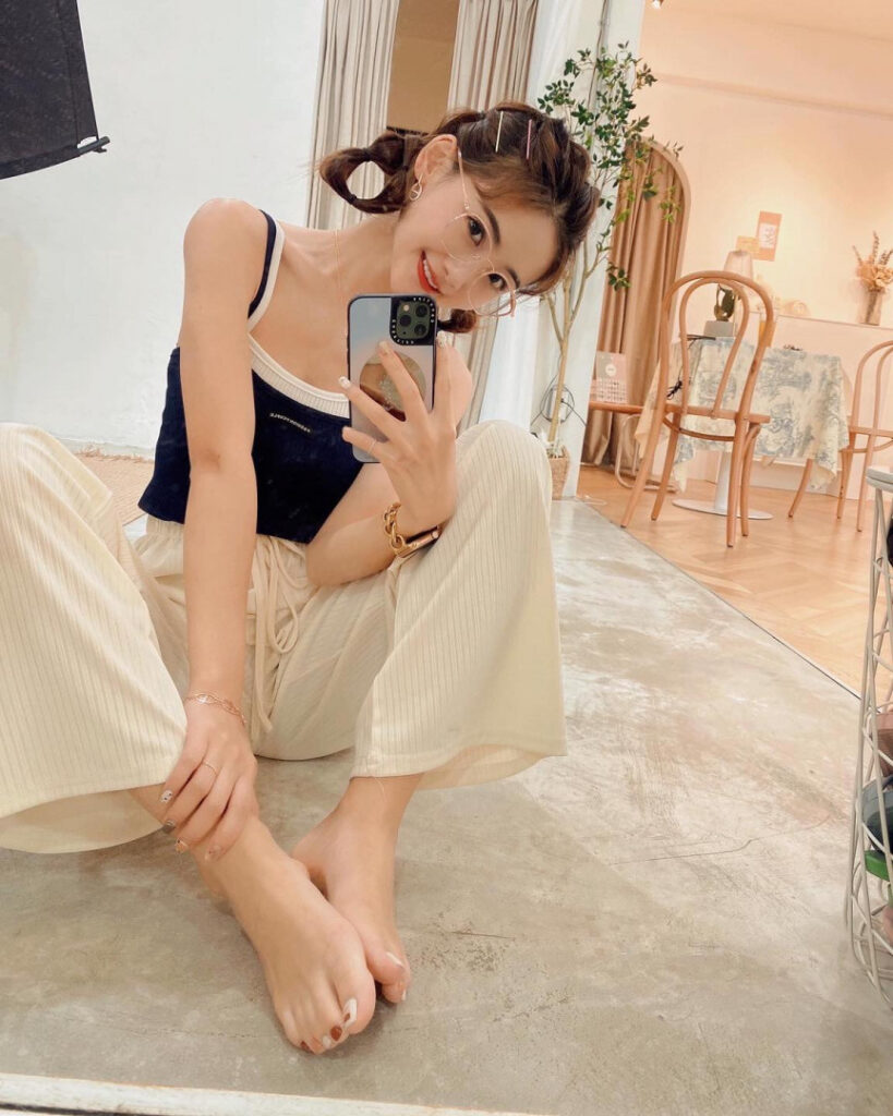 Instagram – alice821204 – LIU MENG-YUN – Nude