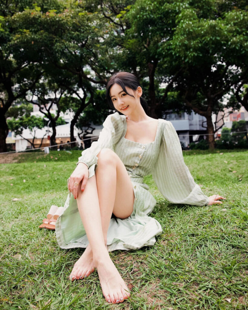 Instagram – alice821204 – LIU MENG-YUN – Nude