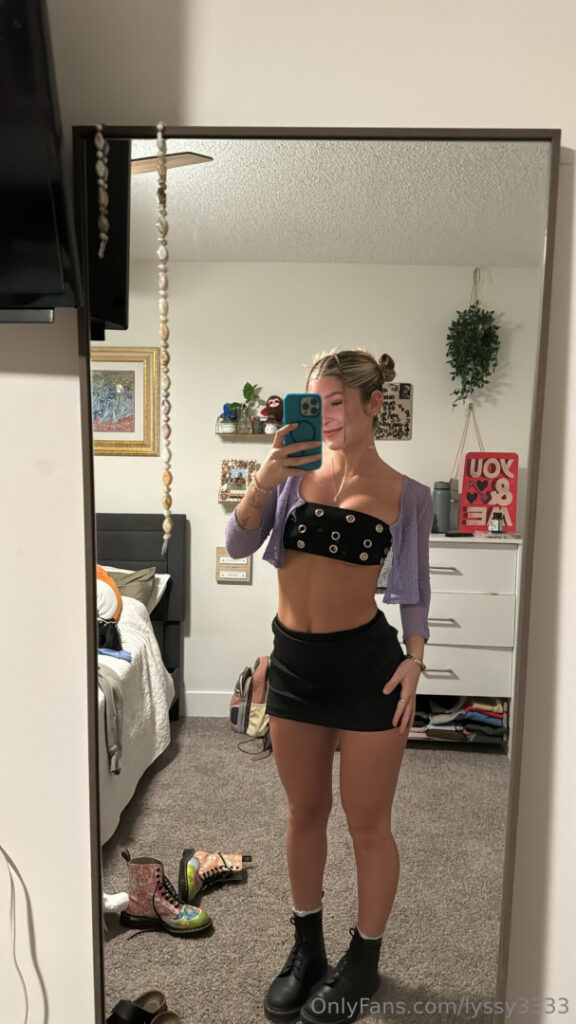 OnlyFans – Instagram – Alyssa Schwimer – lyssy3333 – Nude