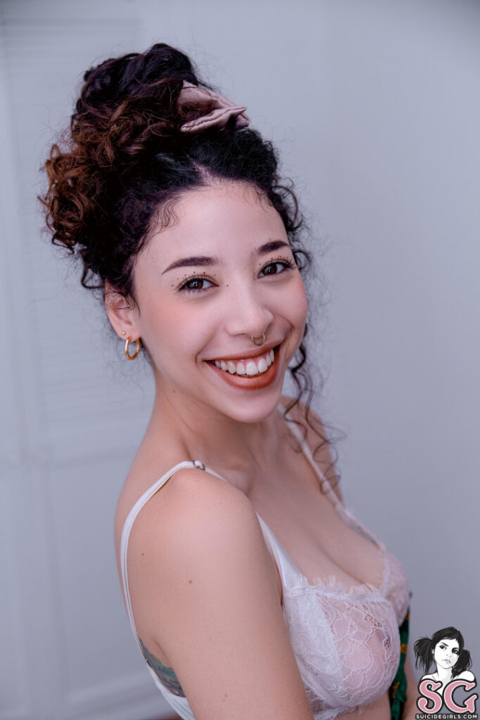 Suicide Girls – Amarte – Nude