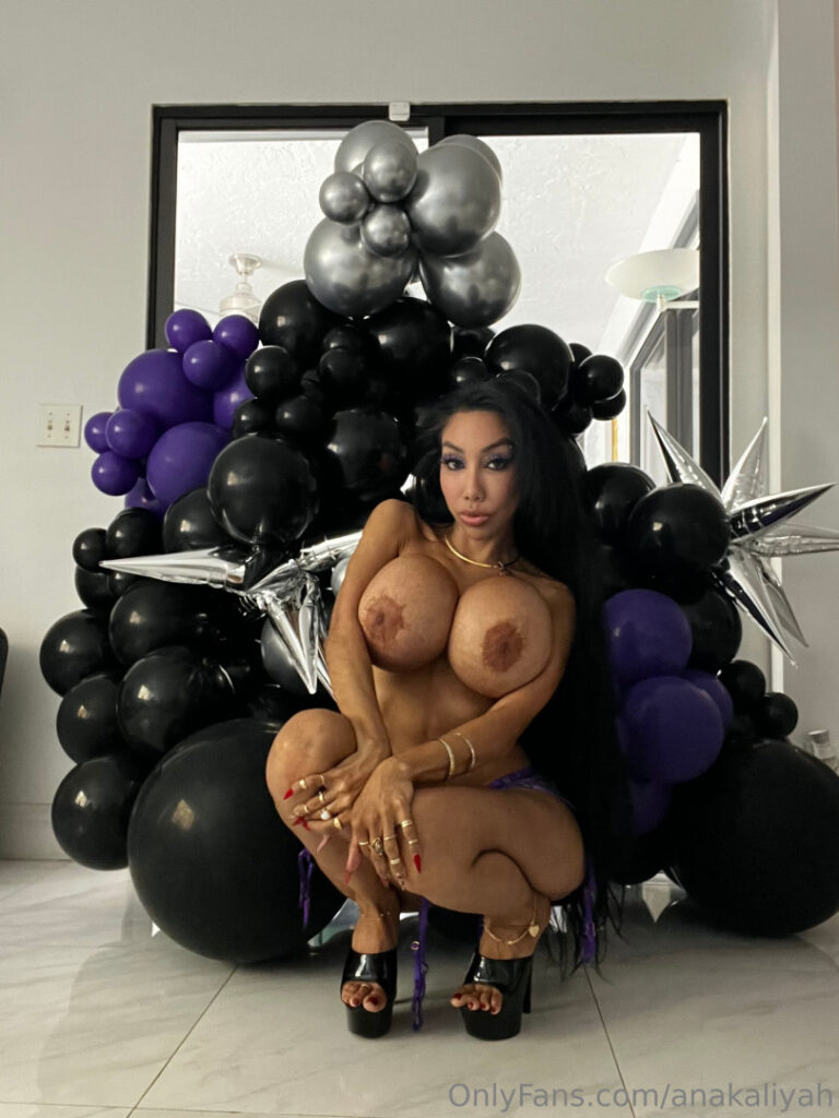 OnlyFans – Anakaliyah – Nude