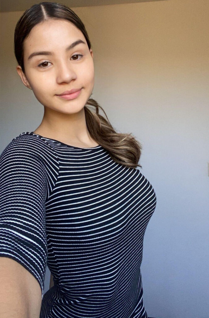 Reddit – anamaria2030 – Nude