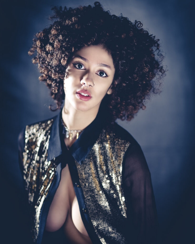 Instagram – Angel Sophia Macklin / angelsophiamacklin / angelmacklinschwartz / vibeiana – Nude