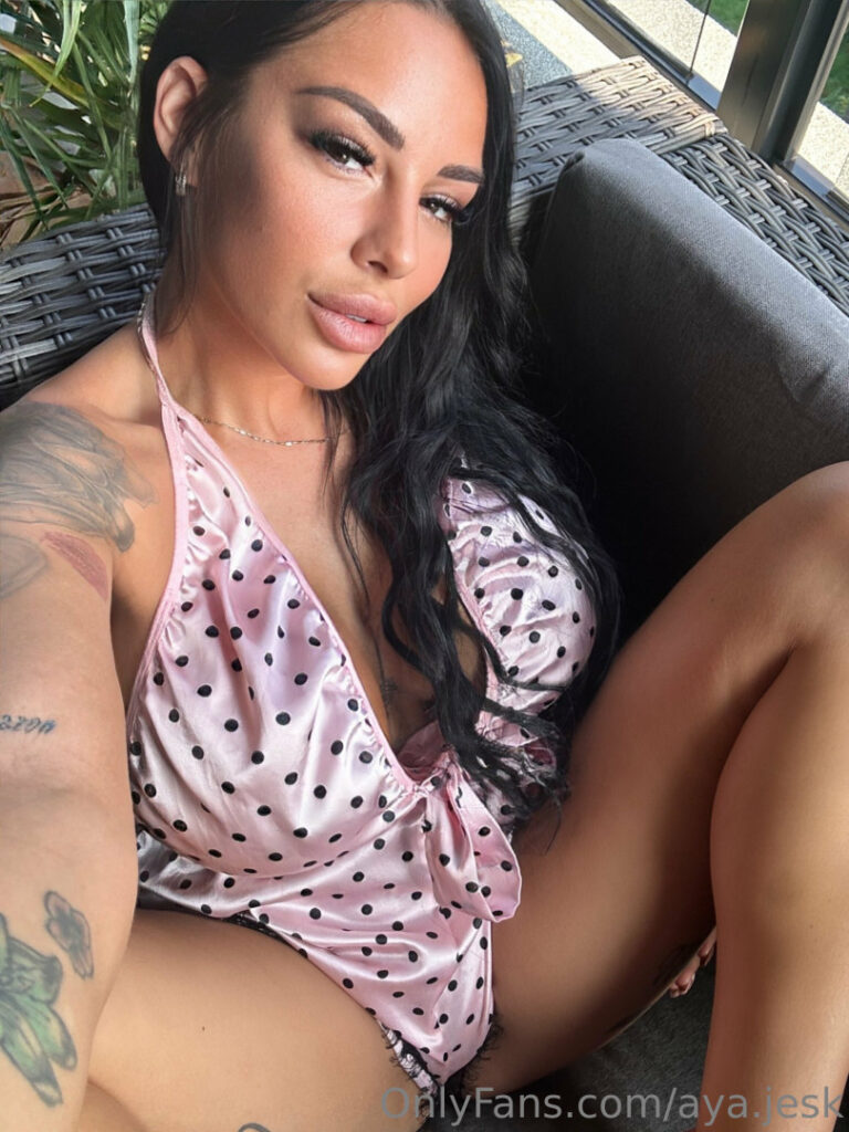 OnlyFans – Annie Precourt aka aya.jesk aka Coccinelle – Nude