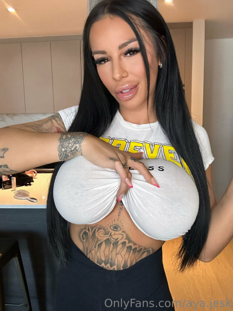 OnlyFans – Annie Precourt aka aya.jesk aka Coccinelle – Nude