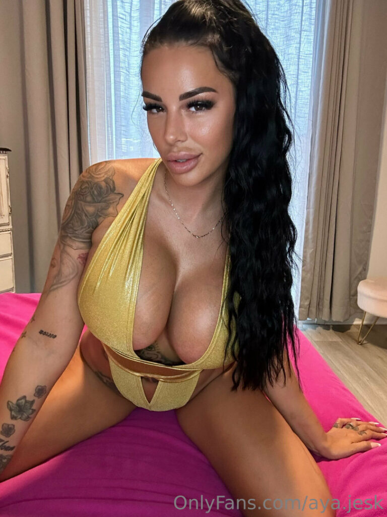 OnlyFans – Annie Precourt aka aya.jesk aka Coccinelle – Nude