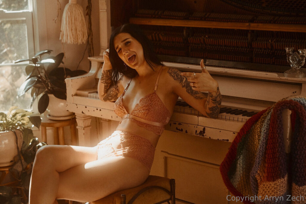 OnlyFans – Arryn Zech – Nude