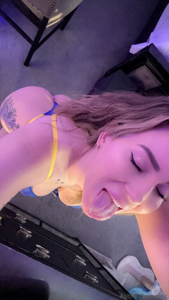 OnlyFans – Fansly – MILF – Ashtyn Joslyn / Ashtyn Sommer – Nude