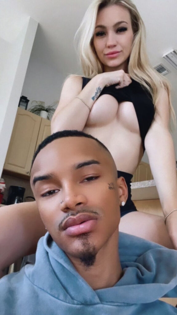 OnlyFans – Petite – AubreyXX – Nude