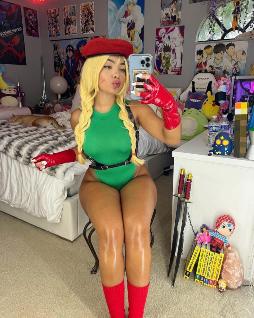 Instagram – Cosplay – T H I C C – Avanti – Avazura – twitch streamer – Nude