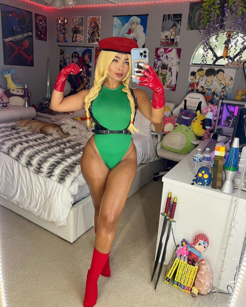 Instagram – Cosplay – T H I C C – Avanti – Avazura – twitch streamer – Nude