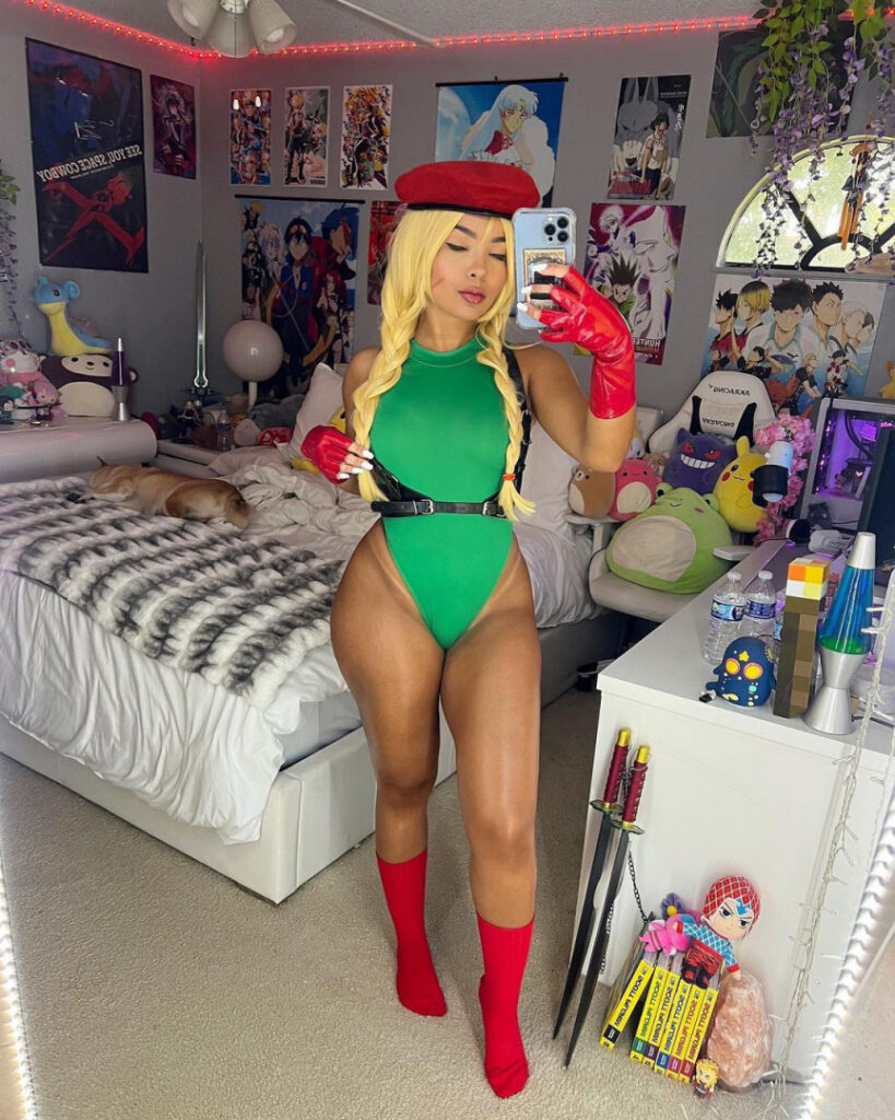 Instagram – Cosplay – T H I C C – Avanti – Avazura – twitch streamer – Nude