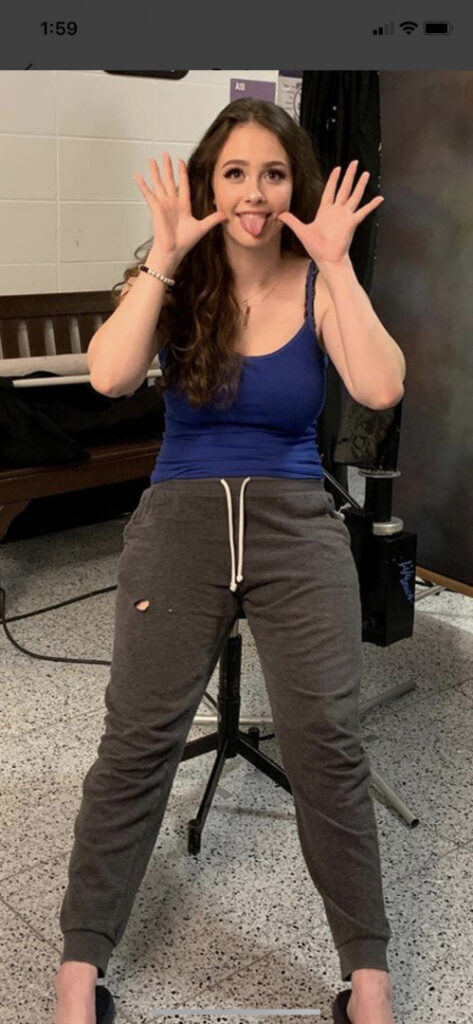 TikTok – Awadacado – Nude