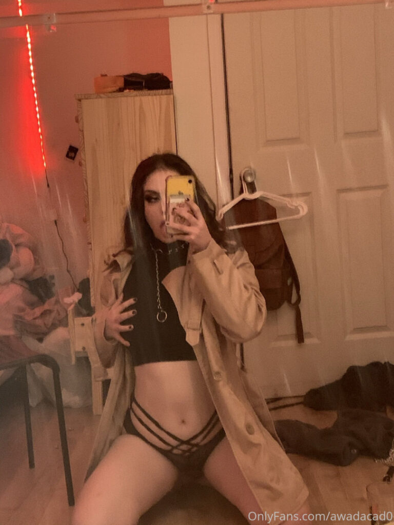 TikTok – Awadacado – Nude