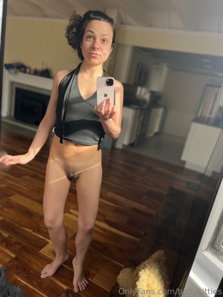 OnlyFans – Petite – Teen – BabyKitties / Carly Rose / rnama – Nude