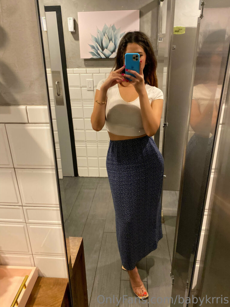 OnlyFans – Latina – babykrris – Nude