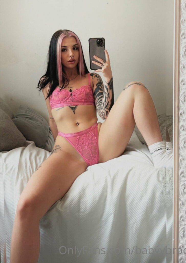 OnlyFans – babyybrooksy – Nude