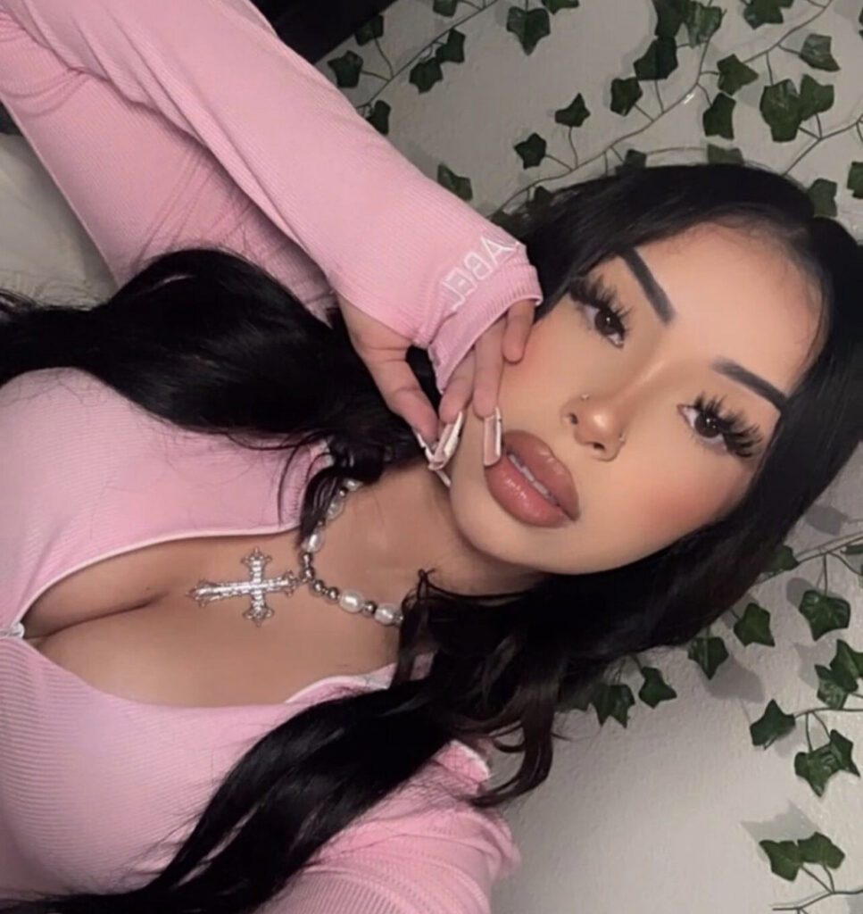 OnlyFans – Bbyarielll / ariellmarriee – Nude