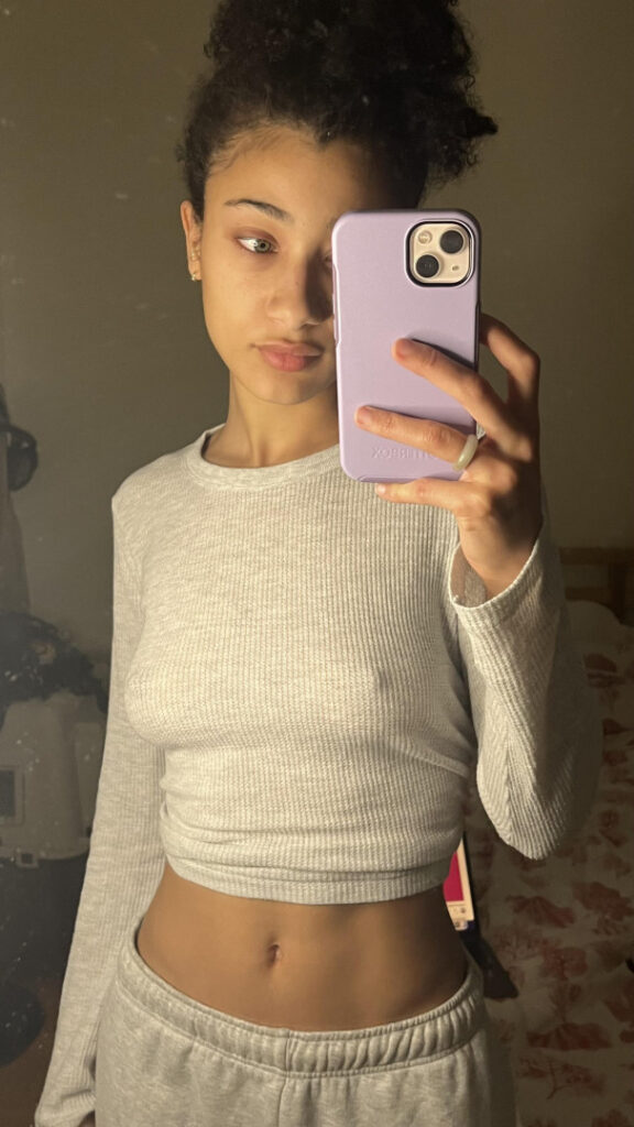 OnlyFans – Reddit – Latina – BbySadie – Nude