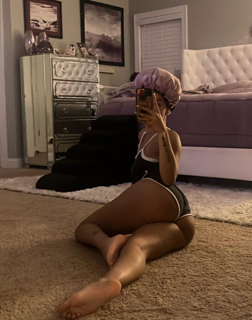 TikTok – Instagram – Ebony – Brittany Renner – Nude