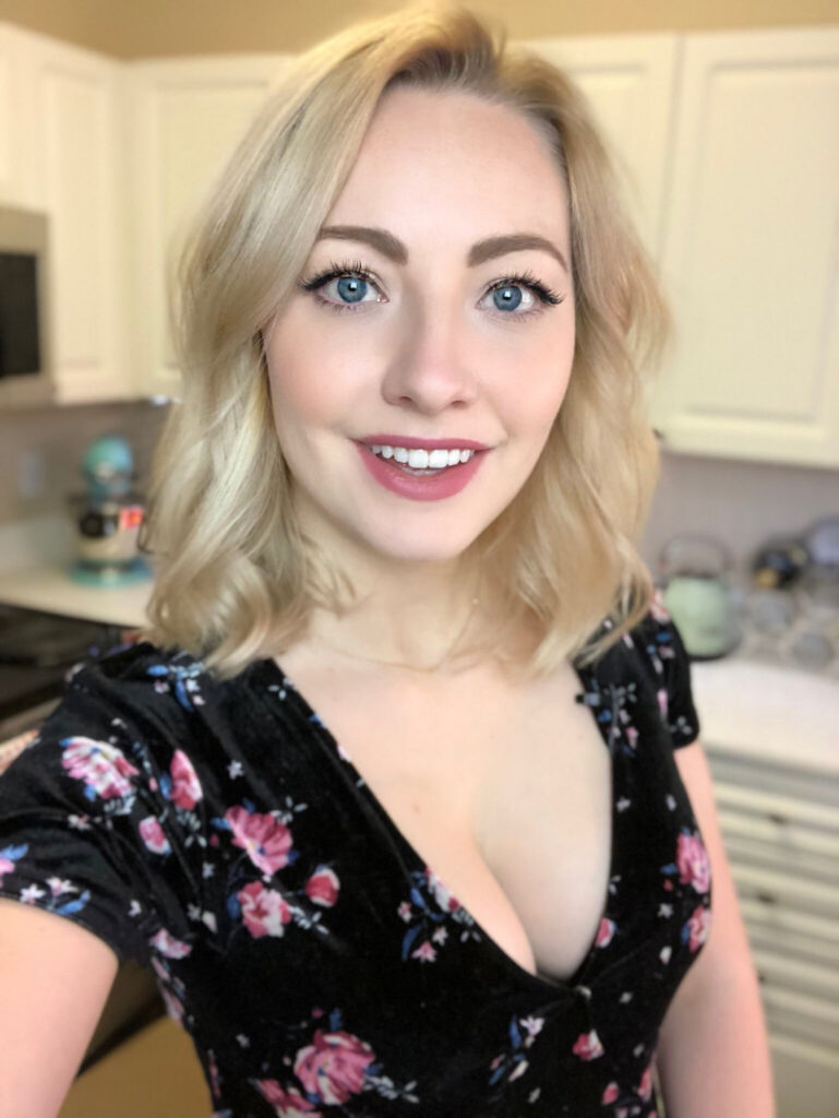 Twitch – Cannibalqueen – Nude