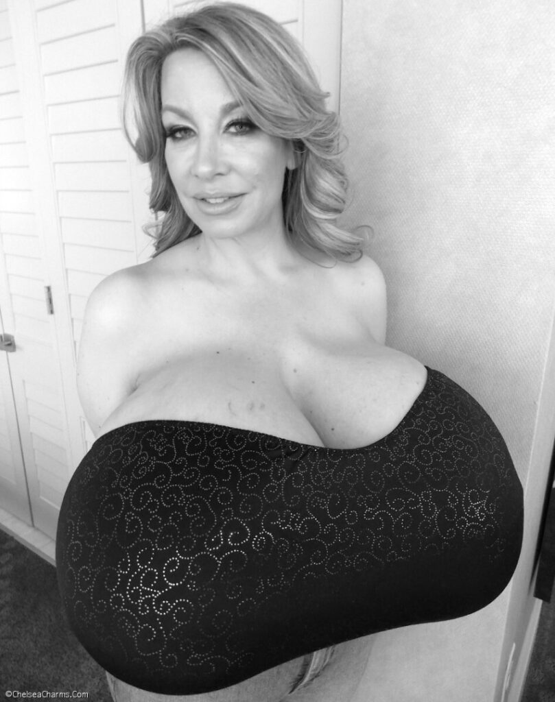 OnlyFans – Chelsea Charms – Nude
