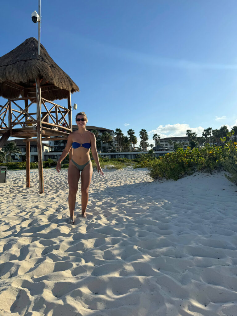 TikTok – Corina_907 | Corinna Layton – Nude