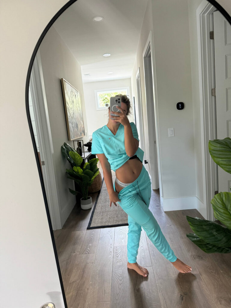 TikTok – Corina_907 | Corinna Layton – Nude