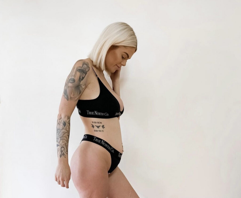 OnlyFans – Instagram – courttneyrose / courttneyrosex / courttneyj_ / courttneyjohnson_ – Nude