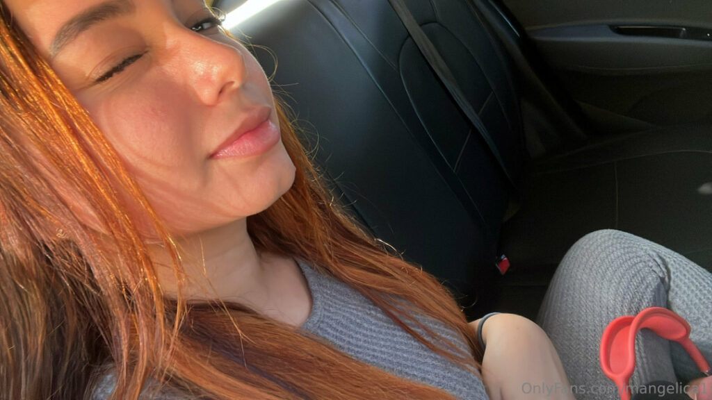 OnlyFans – Cam Girls – Cute_Molly18 – Nude