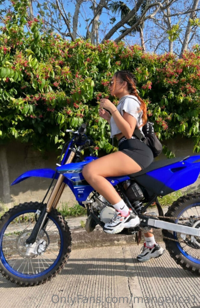 OnlyFans – Cam Girls – Cute_Molly18 – Nude