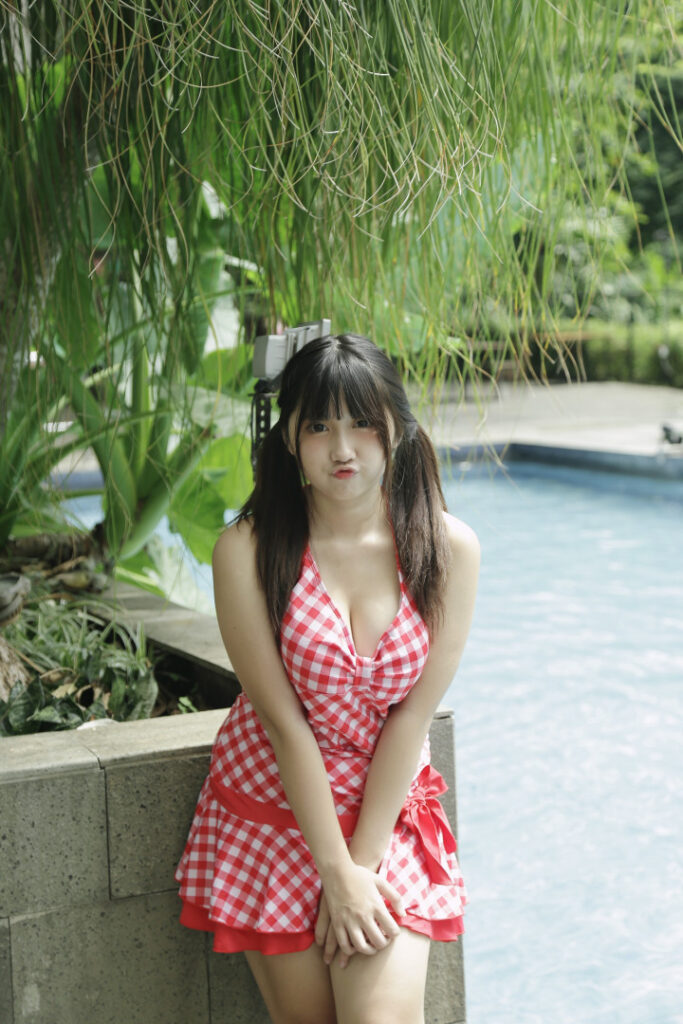 Instagram – Asian – Indonesian – Dea Marella (@deamarella33) – Nude