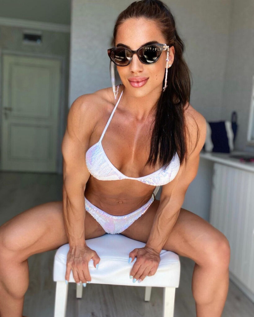 OnlyFans – Cam Girls – Elisabeta Ionita | alesyamuscledoll | fit_elization | Elisa Taioni | missale – Nude