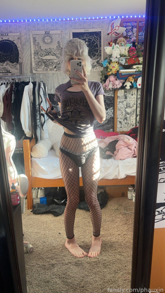 Trans – OnlyFans – ManyVids – Femboy – Evie Angel – Nude