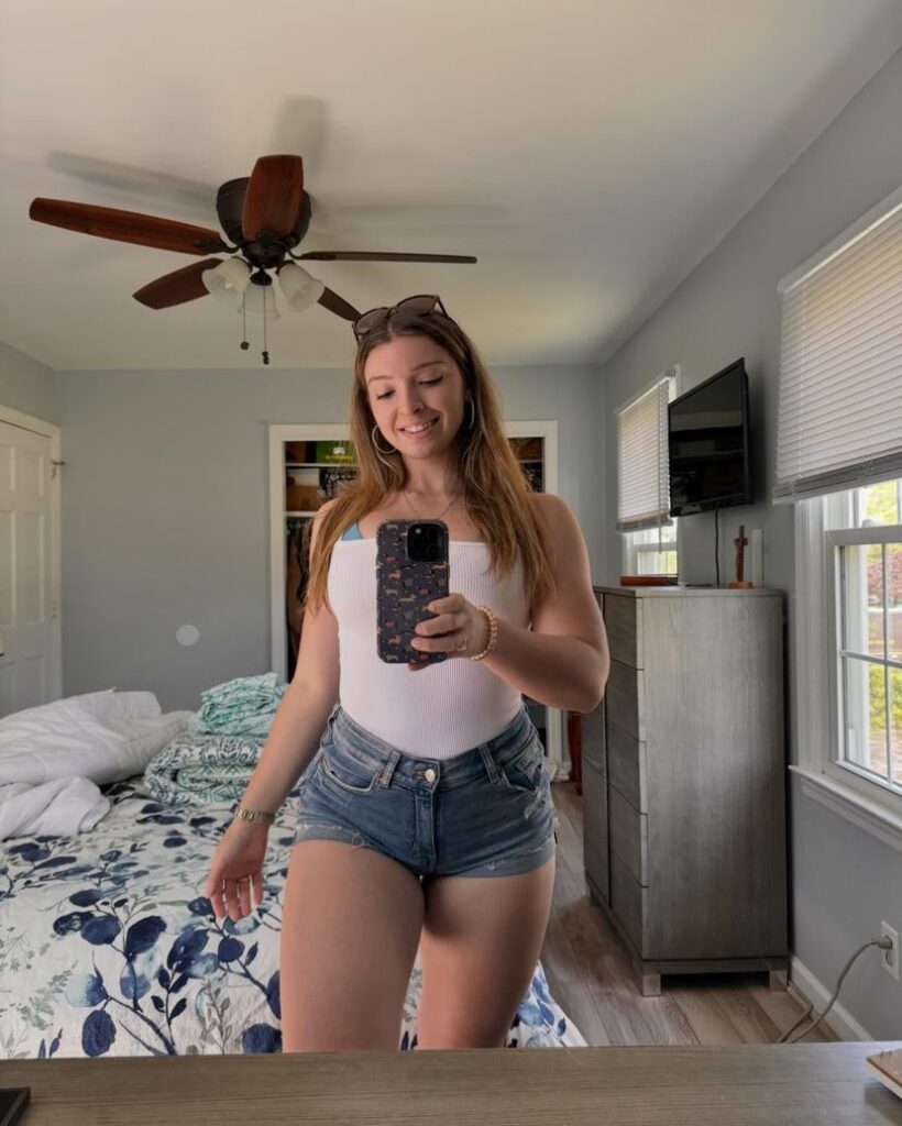 OnlyFans – TikTok – faiiryquadmother – Nude