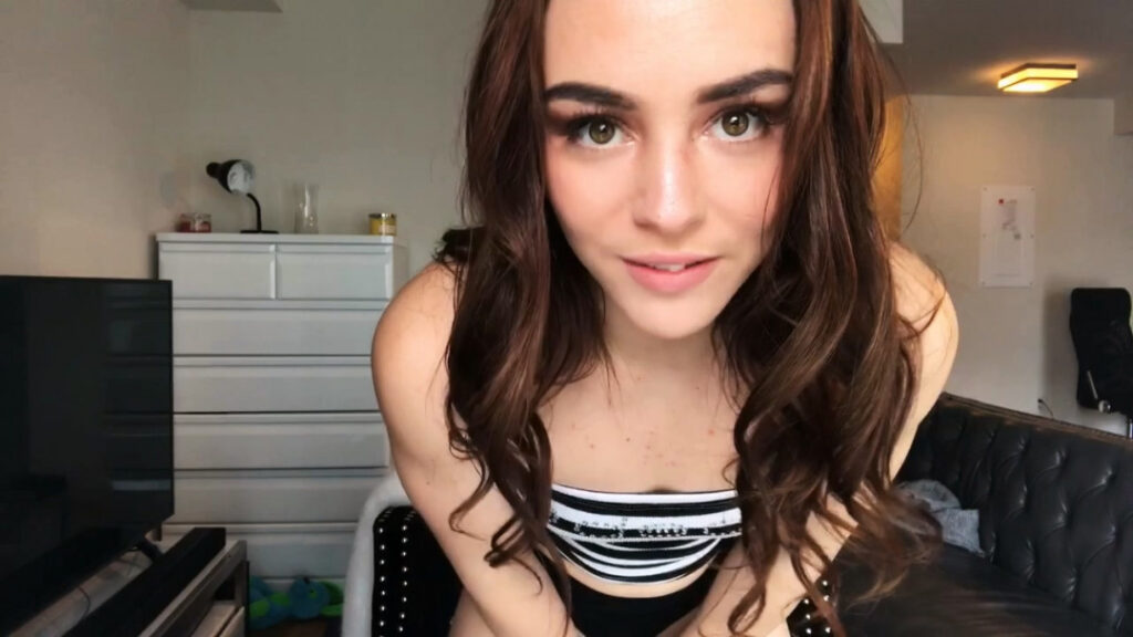 OnlyFans – Goddess Angel aka Alpha Angel – Nude