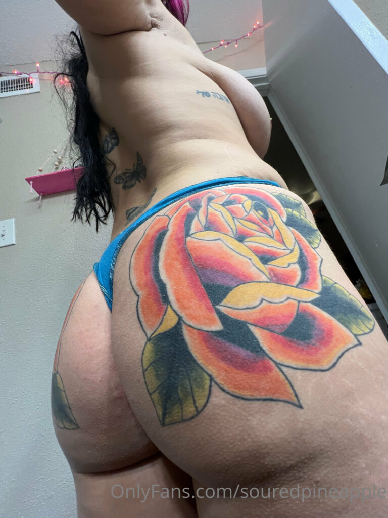 OnlyFans – goddess lia @souredpineapple – Nude