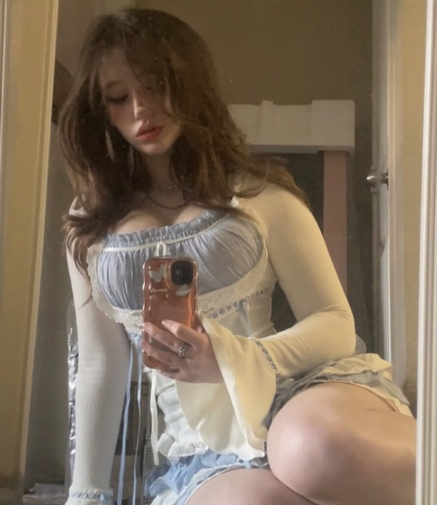 TikTok – T H I C C – gonkgonk666 / skizzy666 – Nude