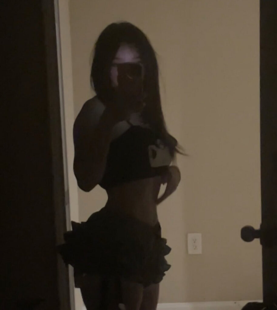 TikTok – T H I C C – gonkgonk666 / skizzy666 – Nude